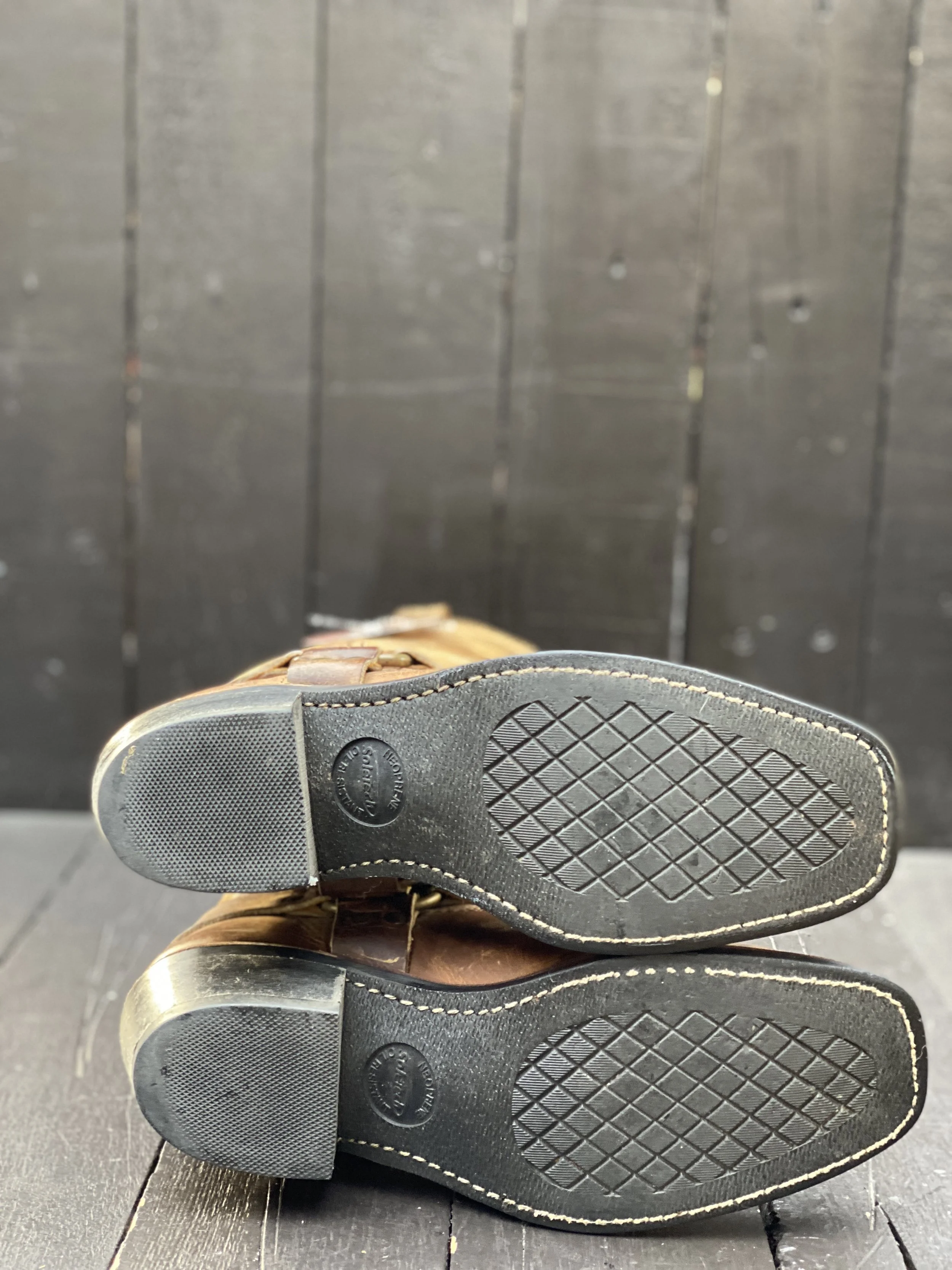 Mens 9, Frye Boots — FauxyFurr Vintage + Handmade